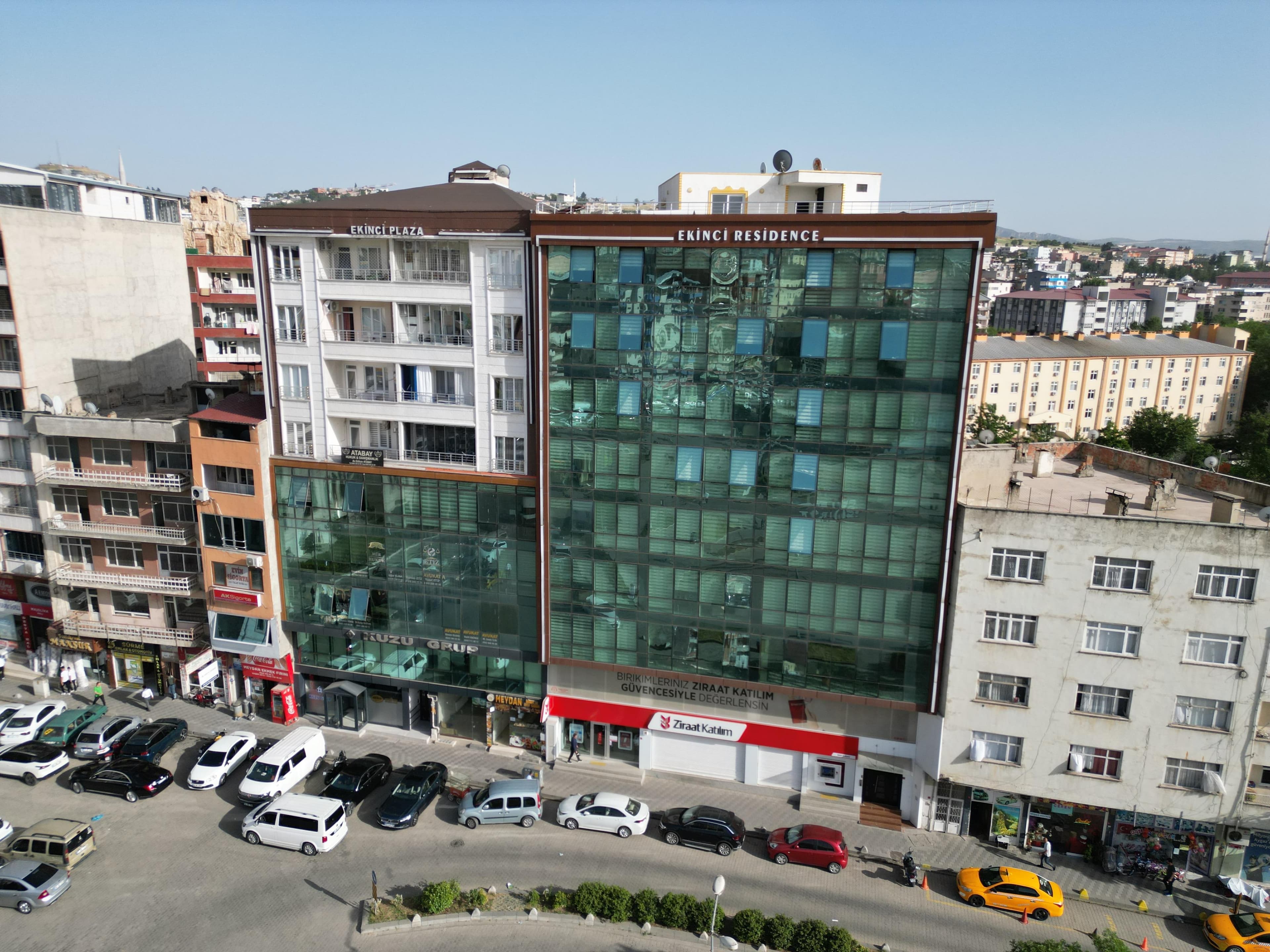 Plaza 1